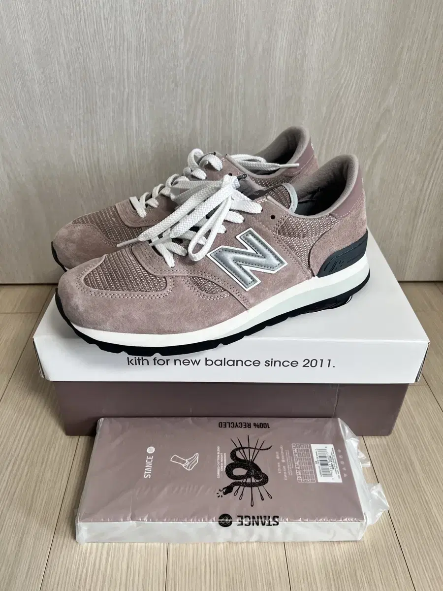 [280] 뉴발란스 x 키쓰 KITH 990V1